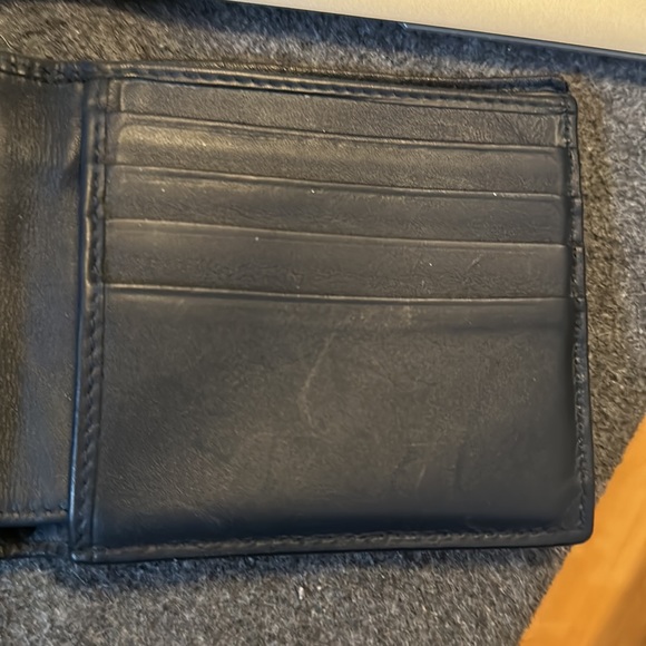 Navy leather Botegga Veneta wallet - Picture 5 of 9